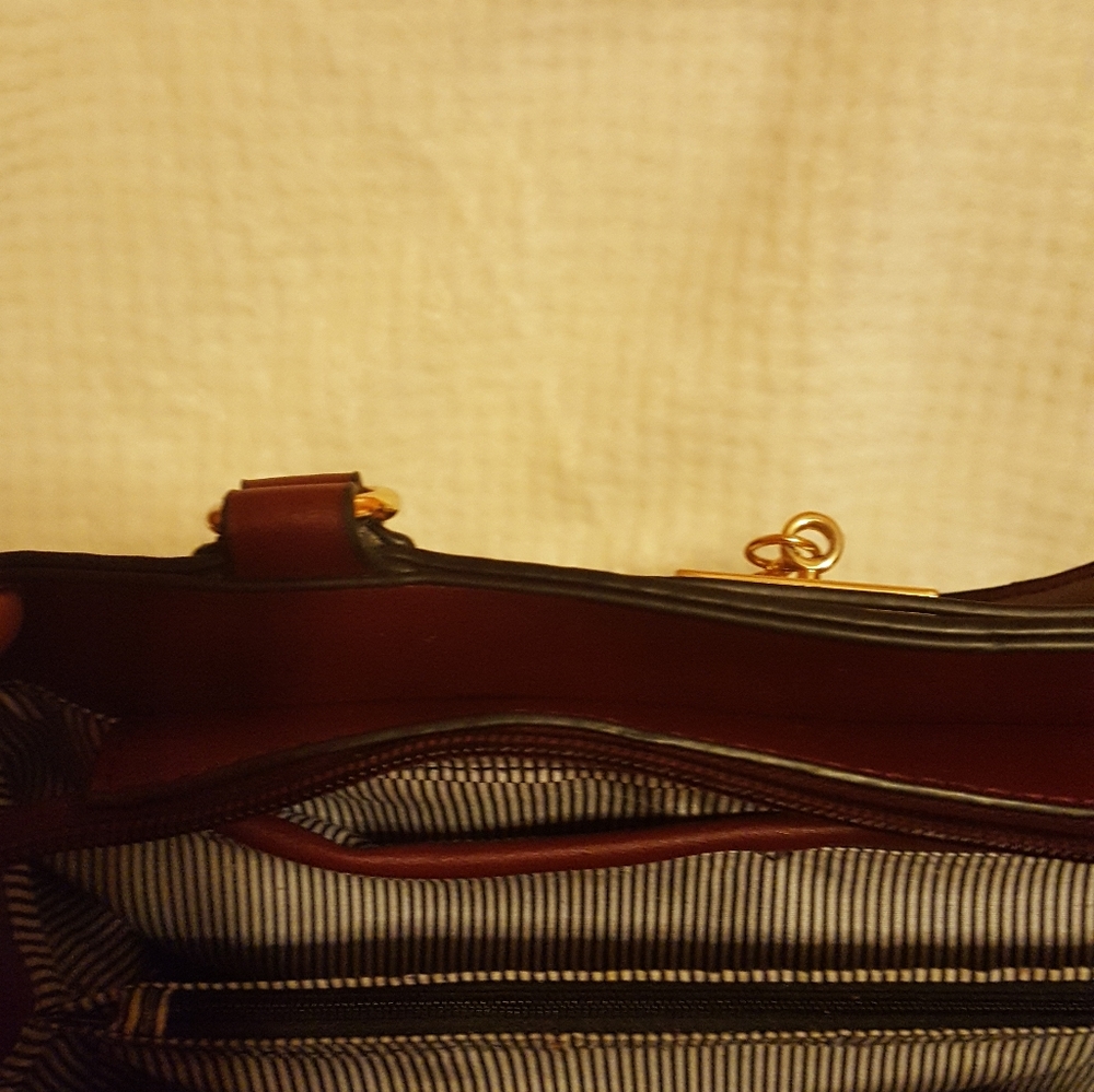 Multicolored Checkered Handbag. - Picture 7 of 8